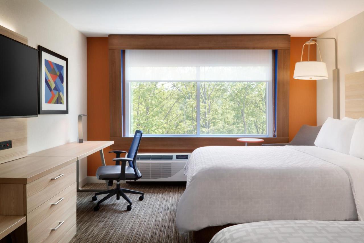 Holiday Inn Express & Suites - Milwaukee West Allis By Ihg Buitenkant foto